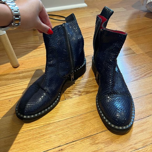 Zadig&Voltaire 100% Leather Ankle Boots in Navy Blue - Picture 1 of 5